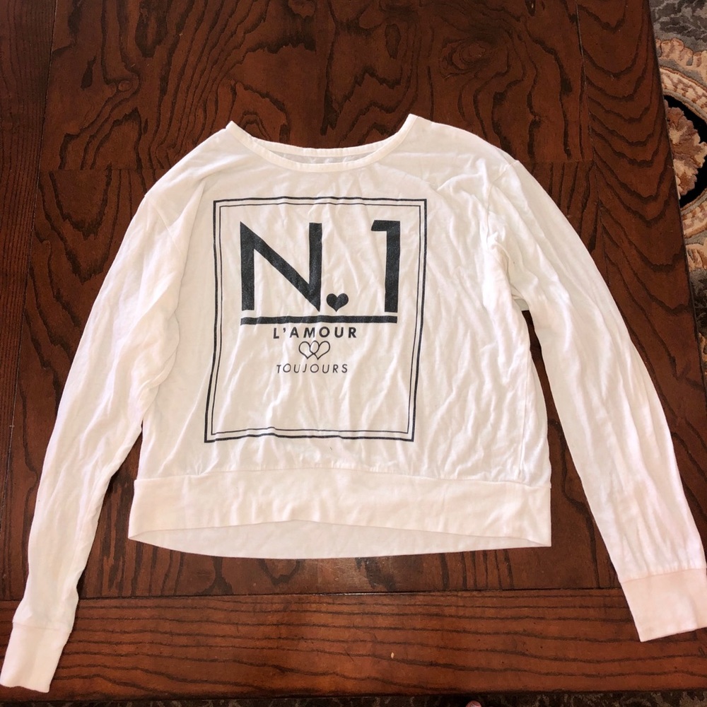 Graphic long sleeve